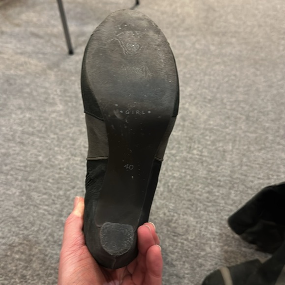 Women’s US size 9, EU size 40 Fly brand winter boots. - Picture 4 of 4